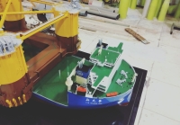 customized model of 新光华号半潜重吊船
